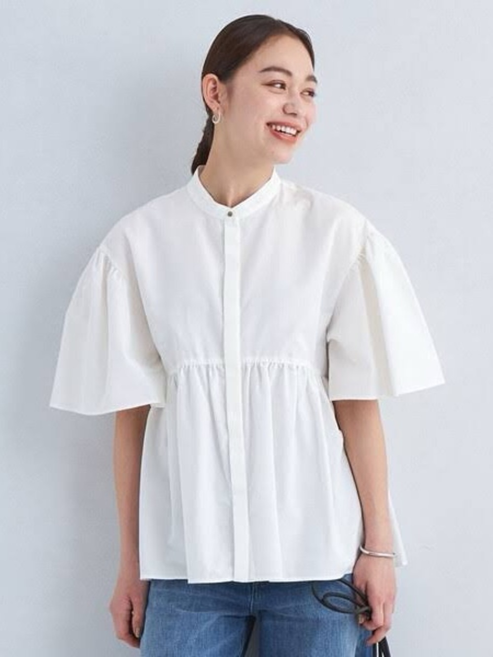 United Arrows Green Label Tokyo Relaxed Women’s White Ruffle Button Down Top